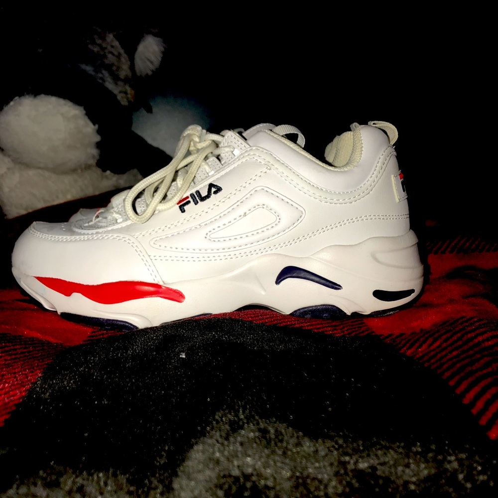 Fila Sneakers Size 5 1/2